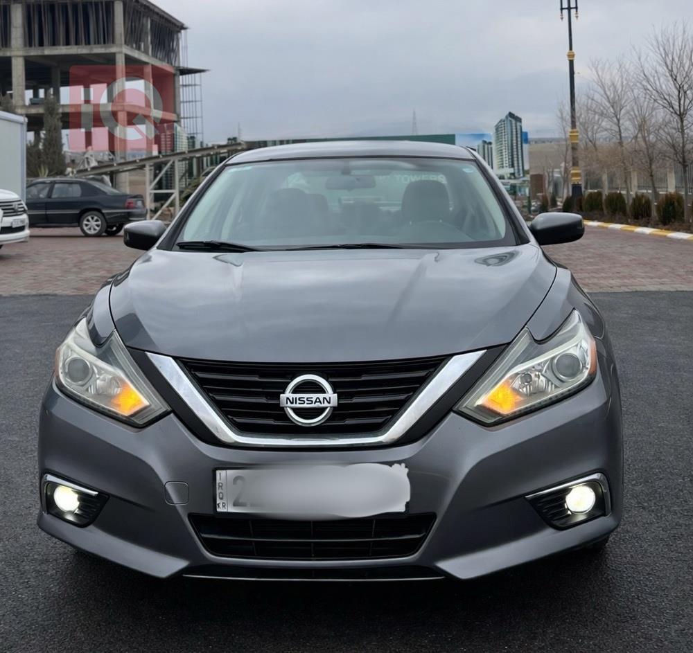 نيسان ألتيما